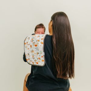 Premium Burp Cloths – Mickey Mouse’s Boo Bash